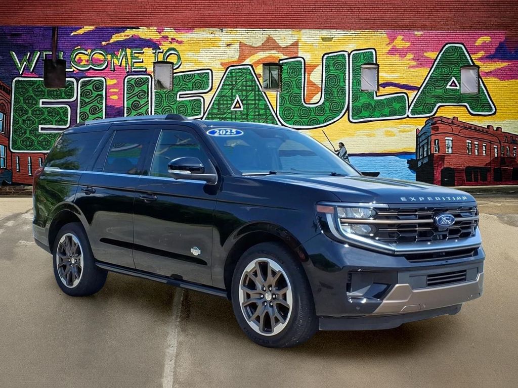 2025 Ford Expedition King Ranch