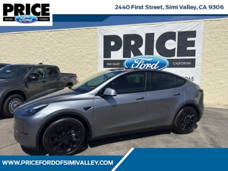2025 Tesla Model Y Long Range