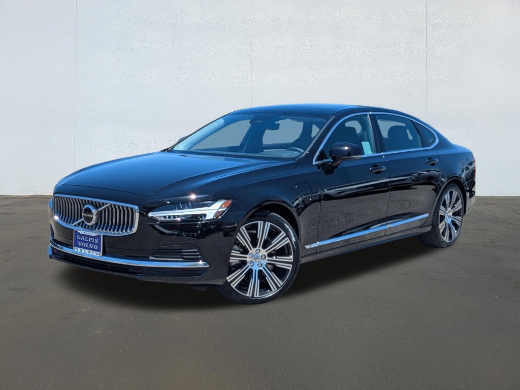 2023 Volvo S90 Recharge Plug-In Hybrid T8 Ultimate