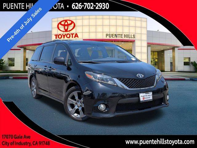 2015 Toyota Sienna SE