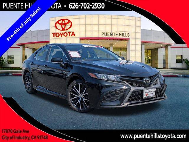2024 Toyota Camry SE