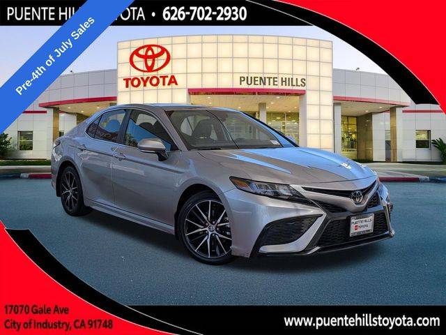 2024 Toyota Camry SE