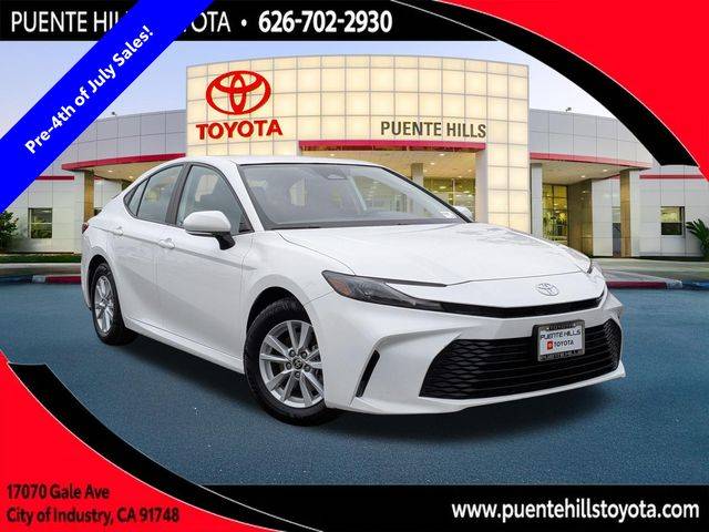 2025 Toyota Camry LE