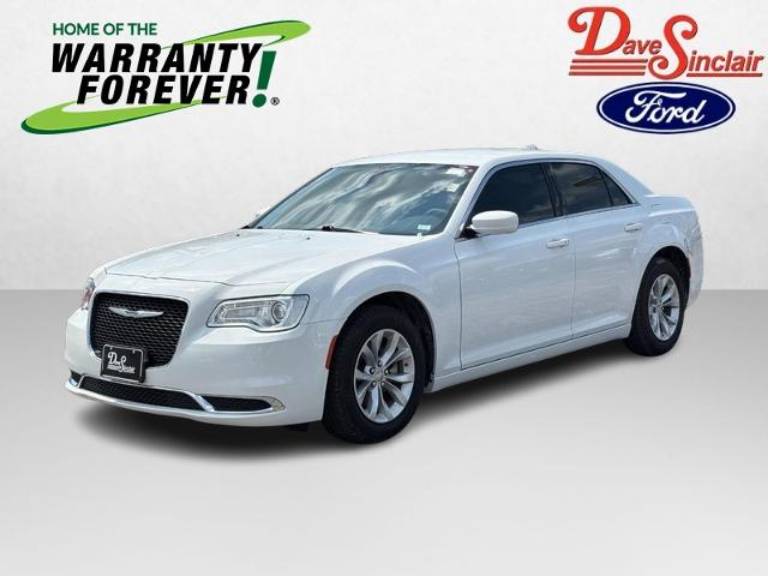2023 Chrysler 300 Touring