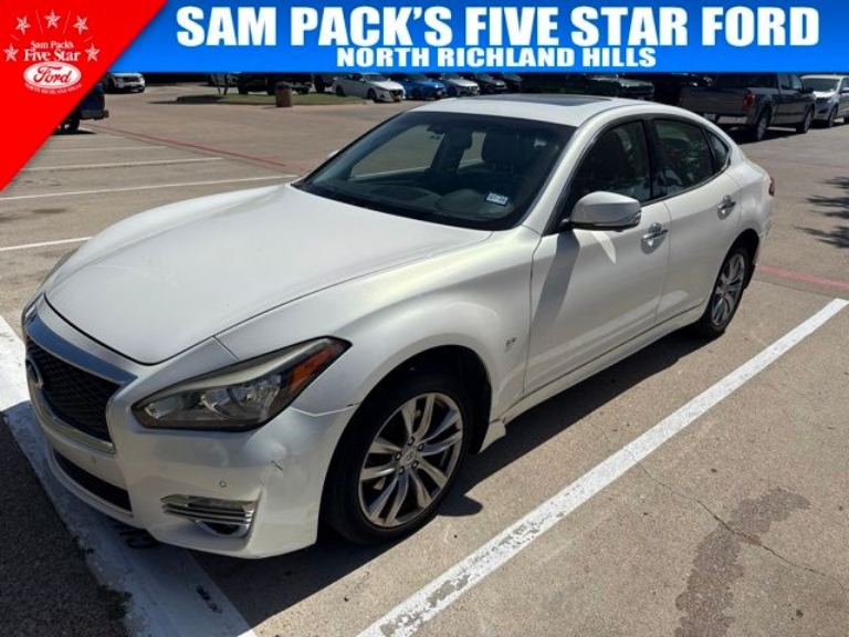 2015 INFINITI Q70 3.7X
