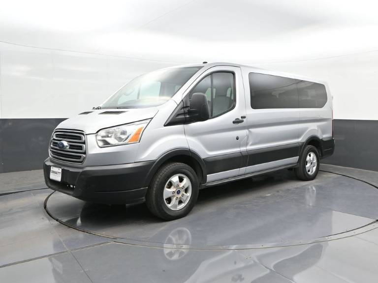 2019 Ford Transit Passenger Wagon XLT