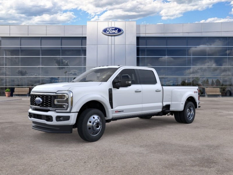 2026 Ford F-450 Super Duty Platinum