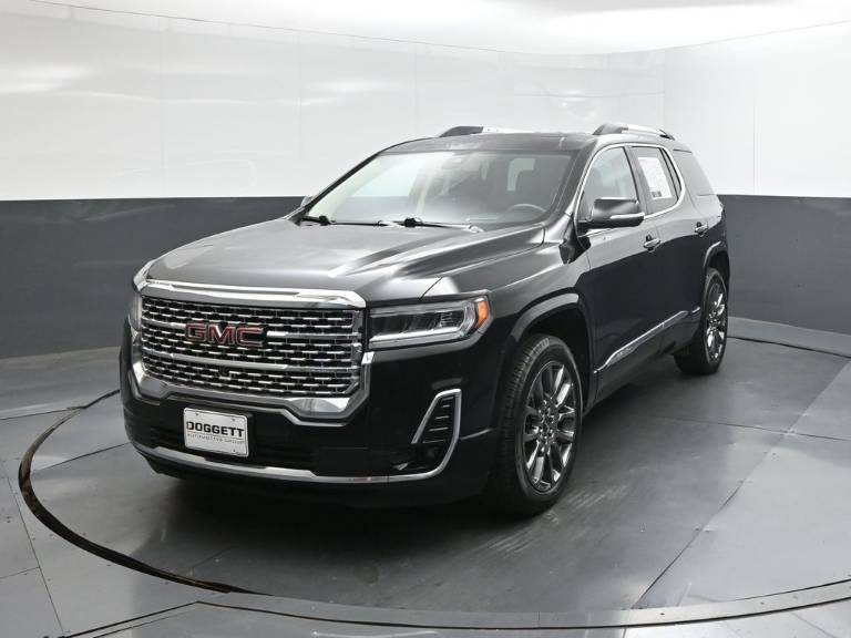 2022 GMC Acadia Denali
