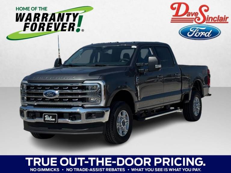 2026 Ford Super Duty F-250 SRW XLT 4WD Crew Cab 6.75' Box
