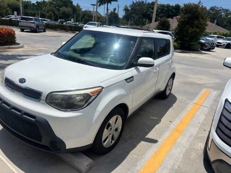 2016 Kia Soul Base