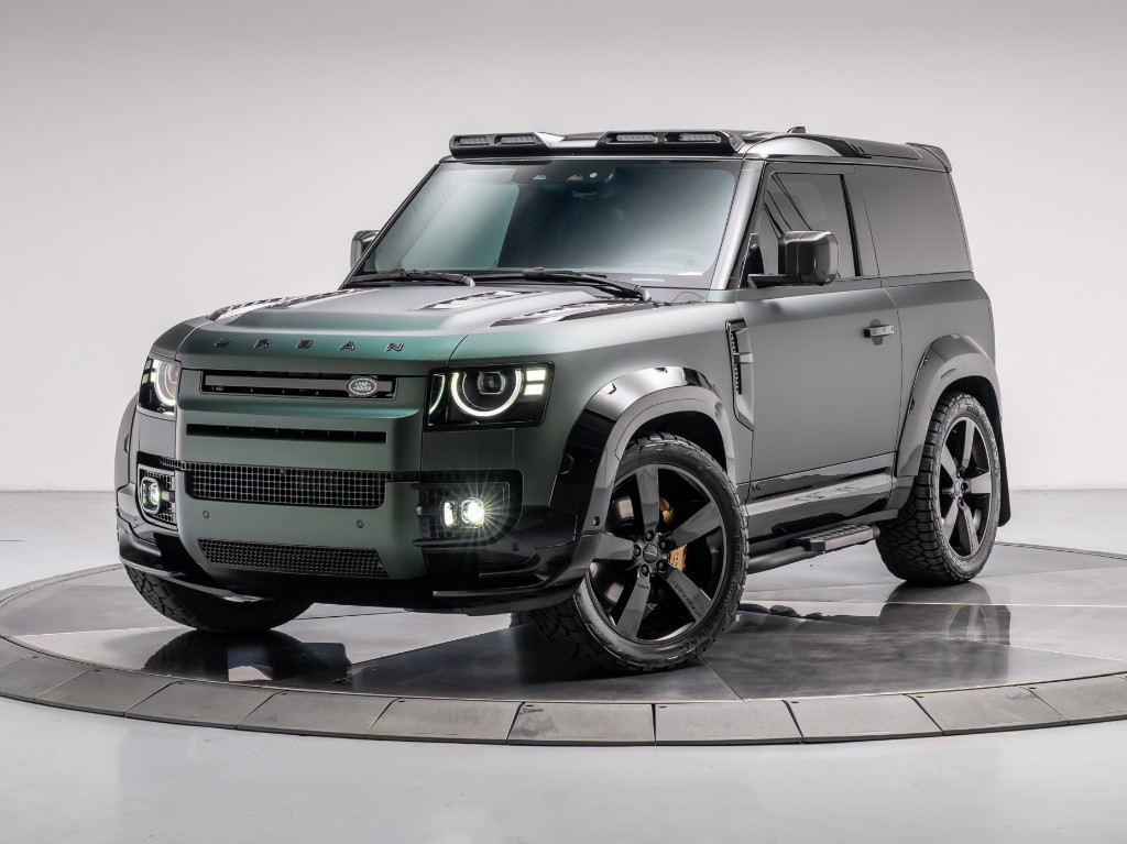 2026 Land Rover Defender P525 V8