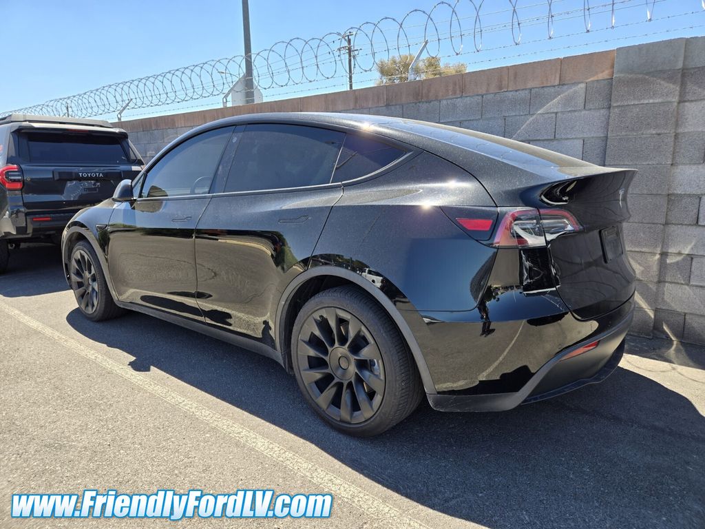 Used 2021 Tesla Model Y Long Range with VIN 5YJYGDEE8MF240558 for sale in Las Vegas, NV