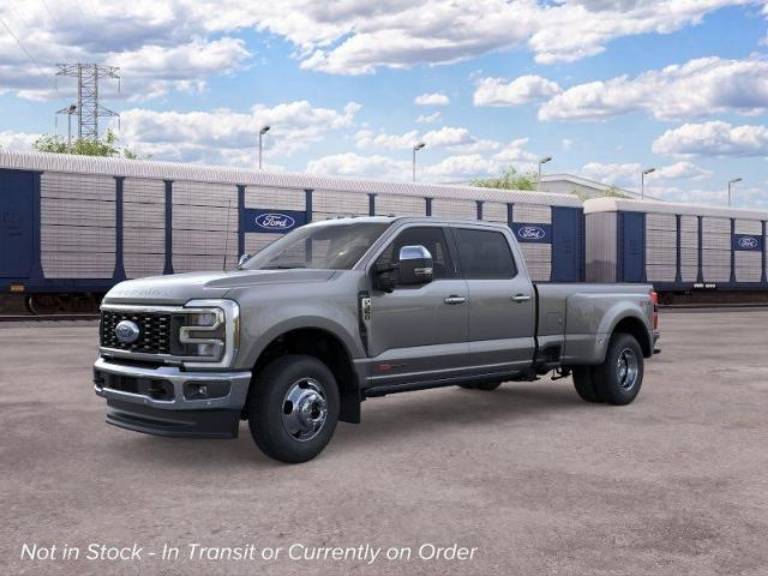 2026 Ford Super Duty F-350 DRW LARIAT