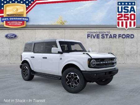 2026 Ford Bronco Outer Banks
