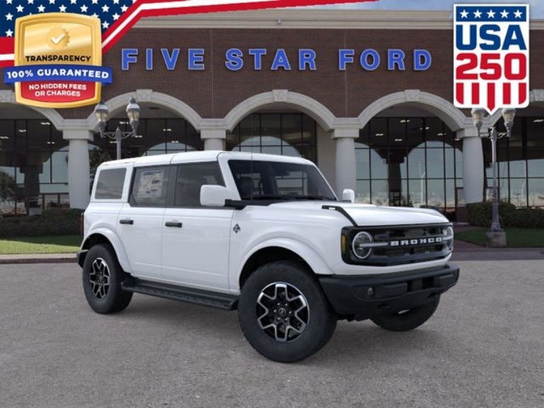 2026 Ford Bronco Outer Banks