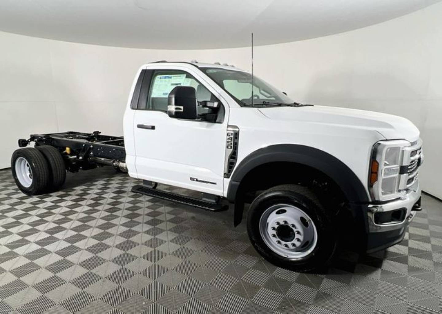 2026 Ford Super Duty F-450 DRW
