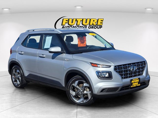 2022 Hyundai Venue SEL