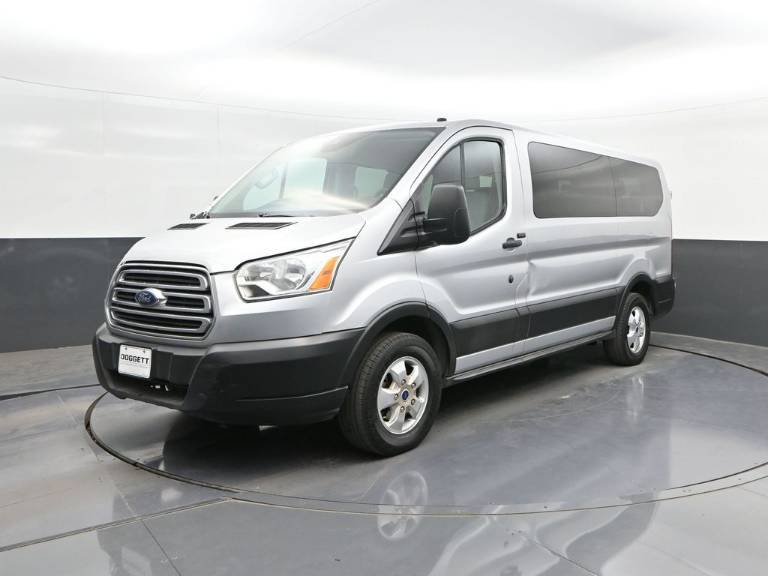 2019 Ford Transit Passenger Wagon XLT