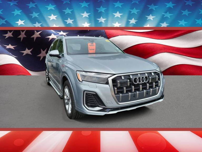 2025 Audi Q7 Premium