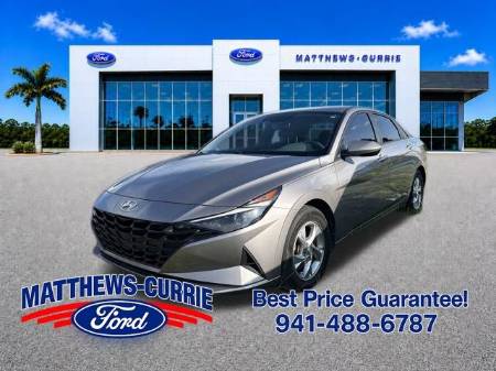 2021 Hyundai Elantra SE