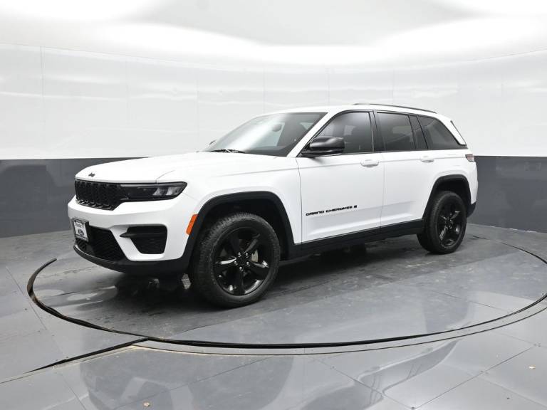 2023 Jeep Grand Cherokee Altitude