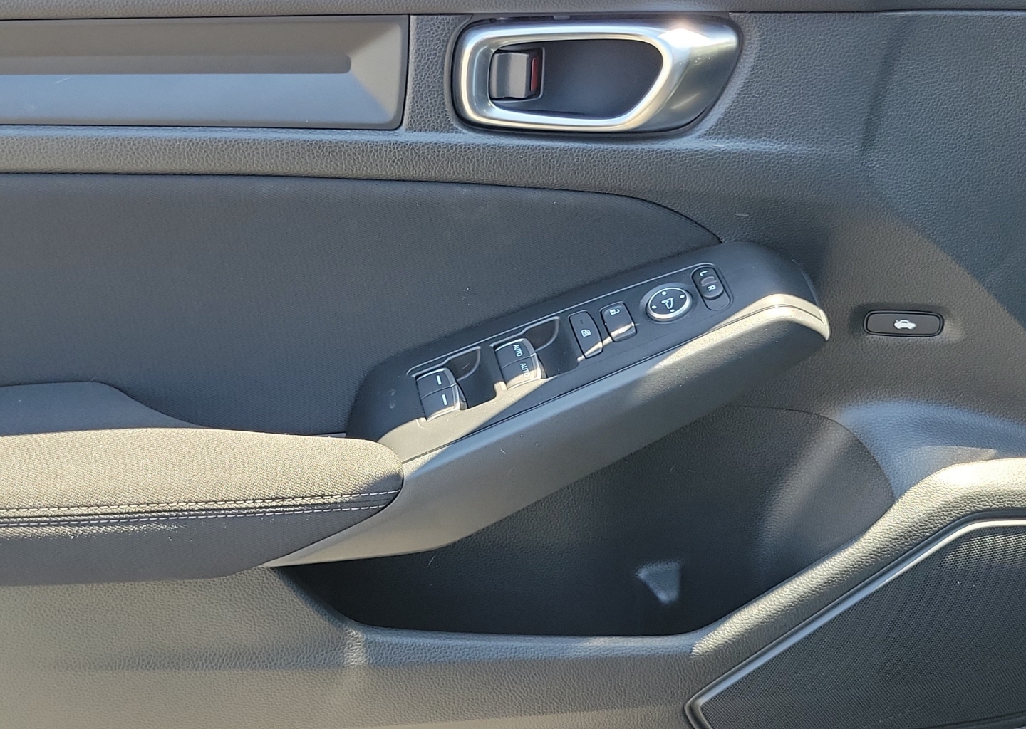 2026 Honda Civic LX - Photo 19