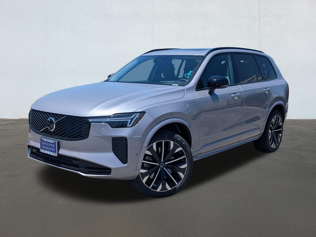 2026 Volvo XC90 Recharge Plug-In Hybrid Ultra Dark Theme, T8 AWD, Electric/Gasoline, 6 Seats