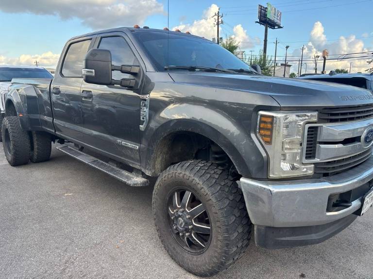2018 Ford Super Duty F-350 DRW XL