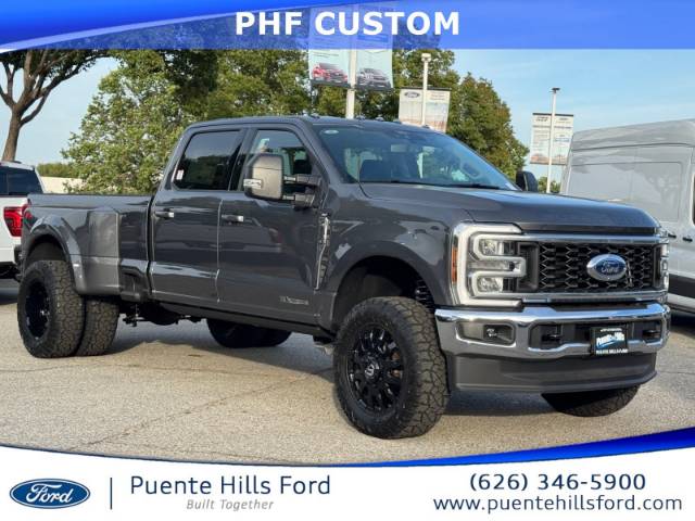 2026 Ford Super Duty F-350 DRW XLT