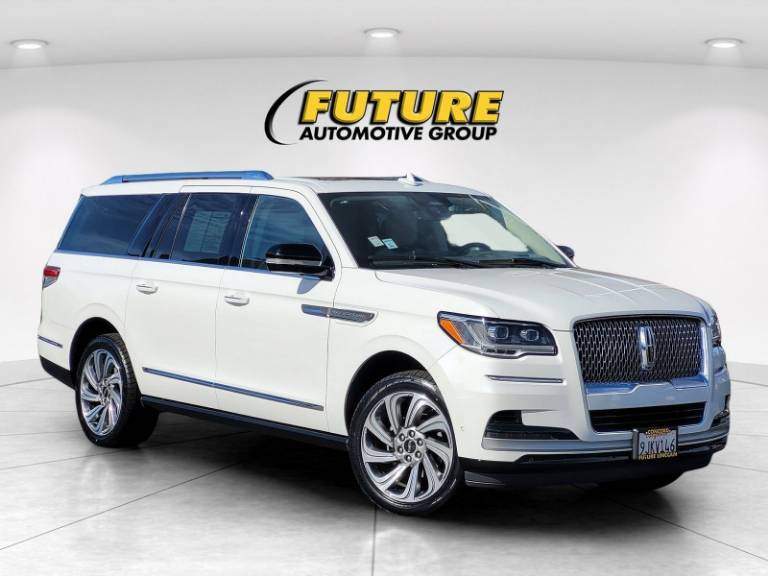 2023 Lincoln Navigator L Reserve