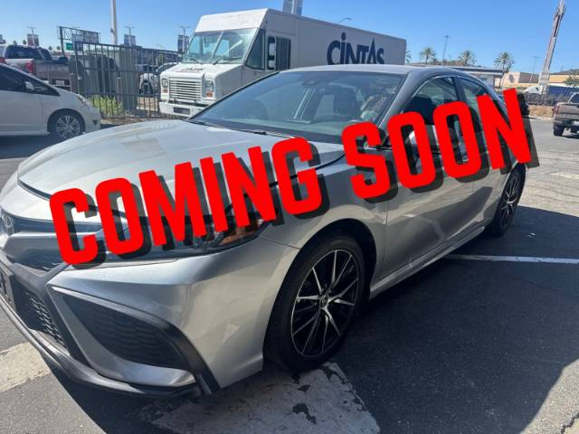 2023 Toyota Camry SE