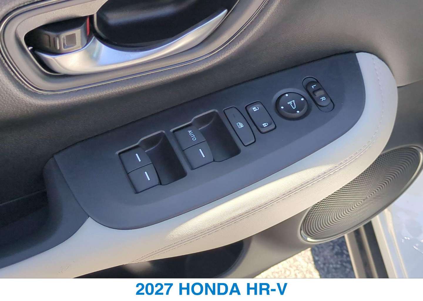 2027 Honda HR-V LX - Photo 13
