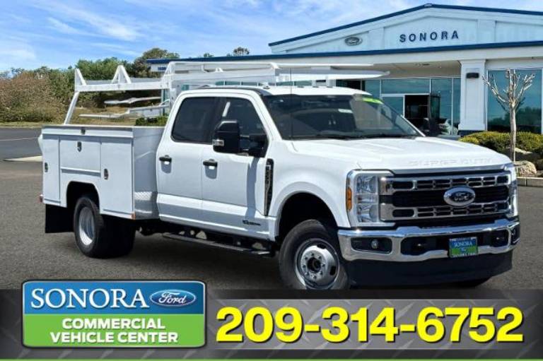 2026 Ford Chassis Cab F-350® XL