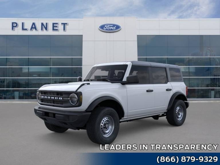 2026 Ford Bronco Base 4 Door 4X4