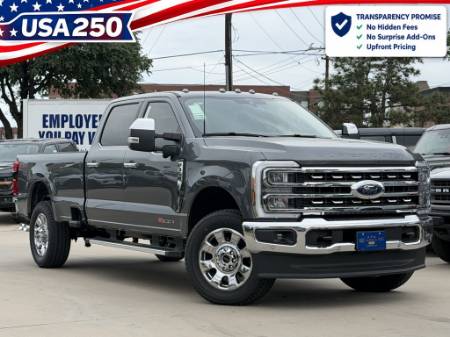 2026 Ford Super Duty F-350 SRW LARIAT