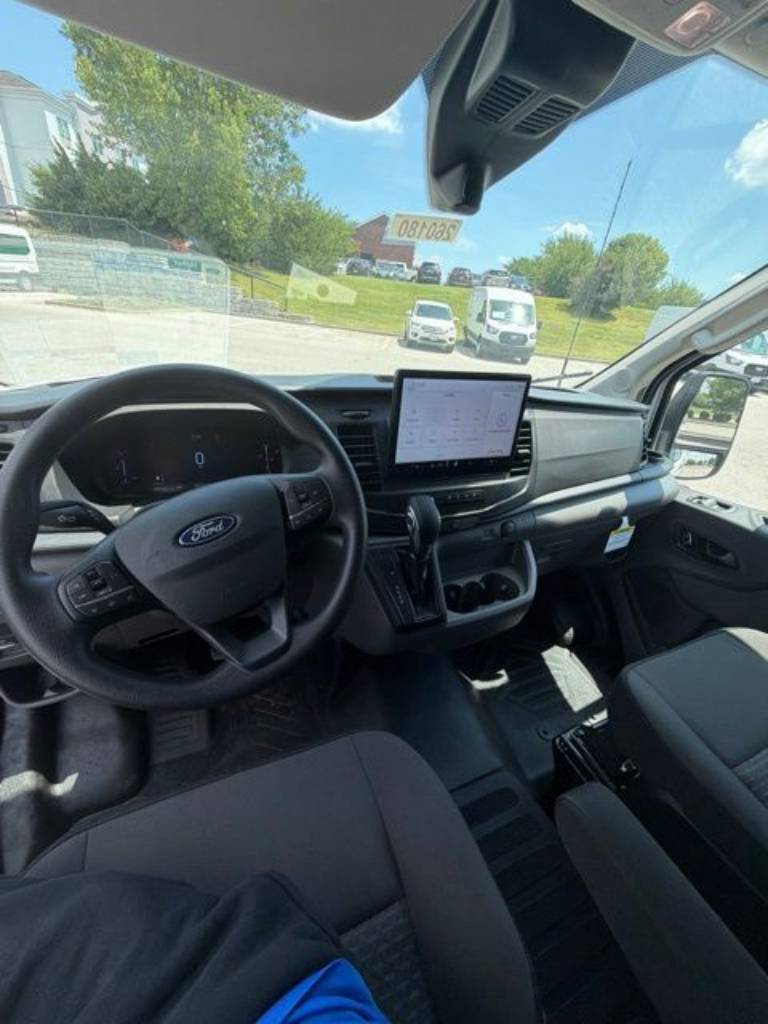 2026 Ford Transit Cargo Van Base