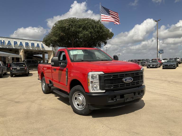 2026 Ford Super Duty F-350 SRW XL