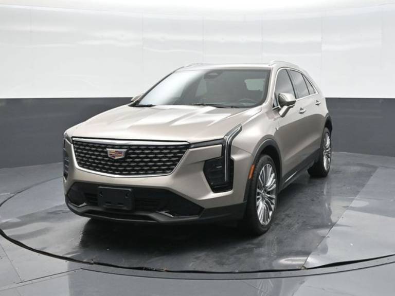 2024 Cadillac XT4 FWD Premium Luxury
