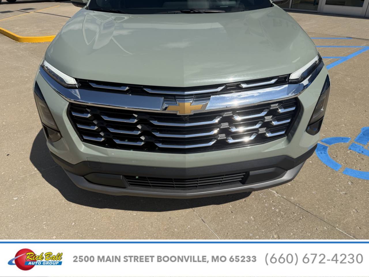 Used 2026 Chevrolet Equinox LT with VIN 3GNAXPEG4TL258468 for sale in Kansas City