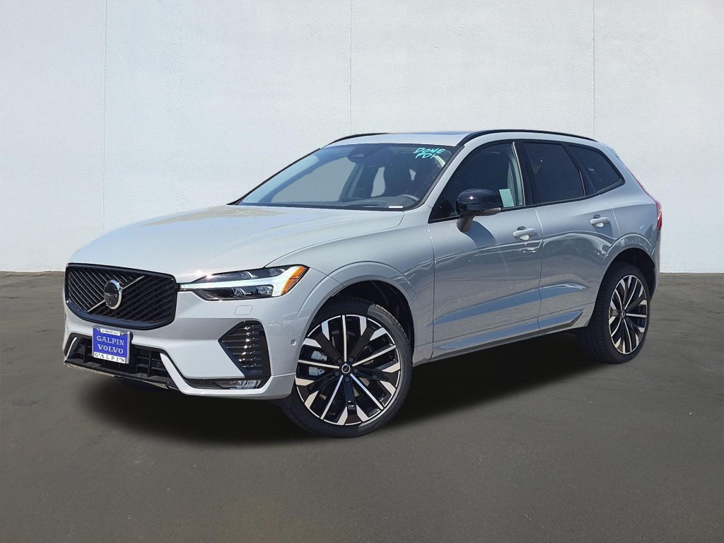 2026 Volvo XC60 B5 Ultra