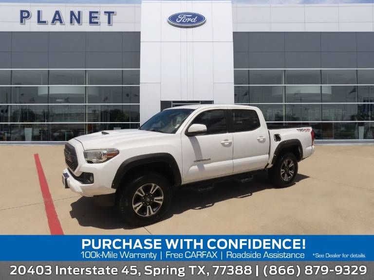 2017 Toyota Tacoma TRD Sport Double Cab 5' Bed V6 4X4 MT