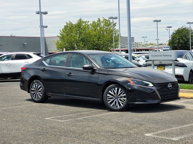 New 2026 Nissan Altima 2.5 SV