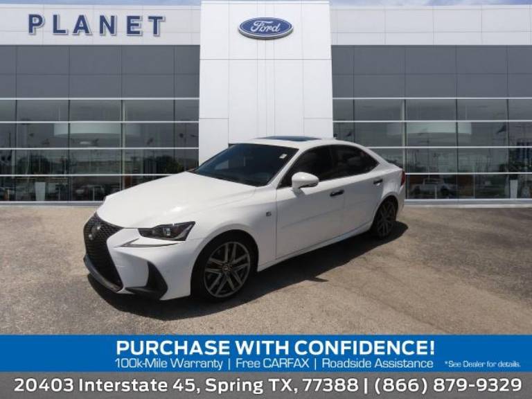 2019 Lexus IS IS 300 RWD