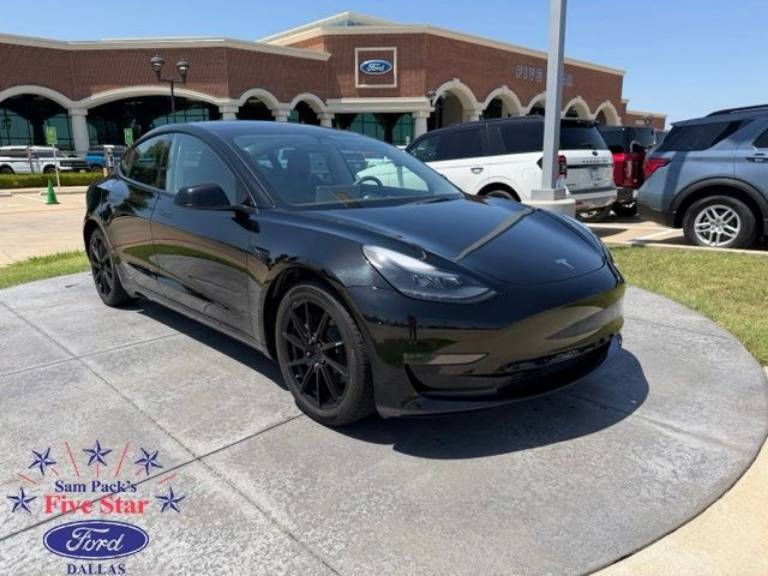 2023 Tesla Model 3 Base
