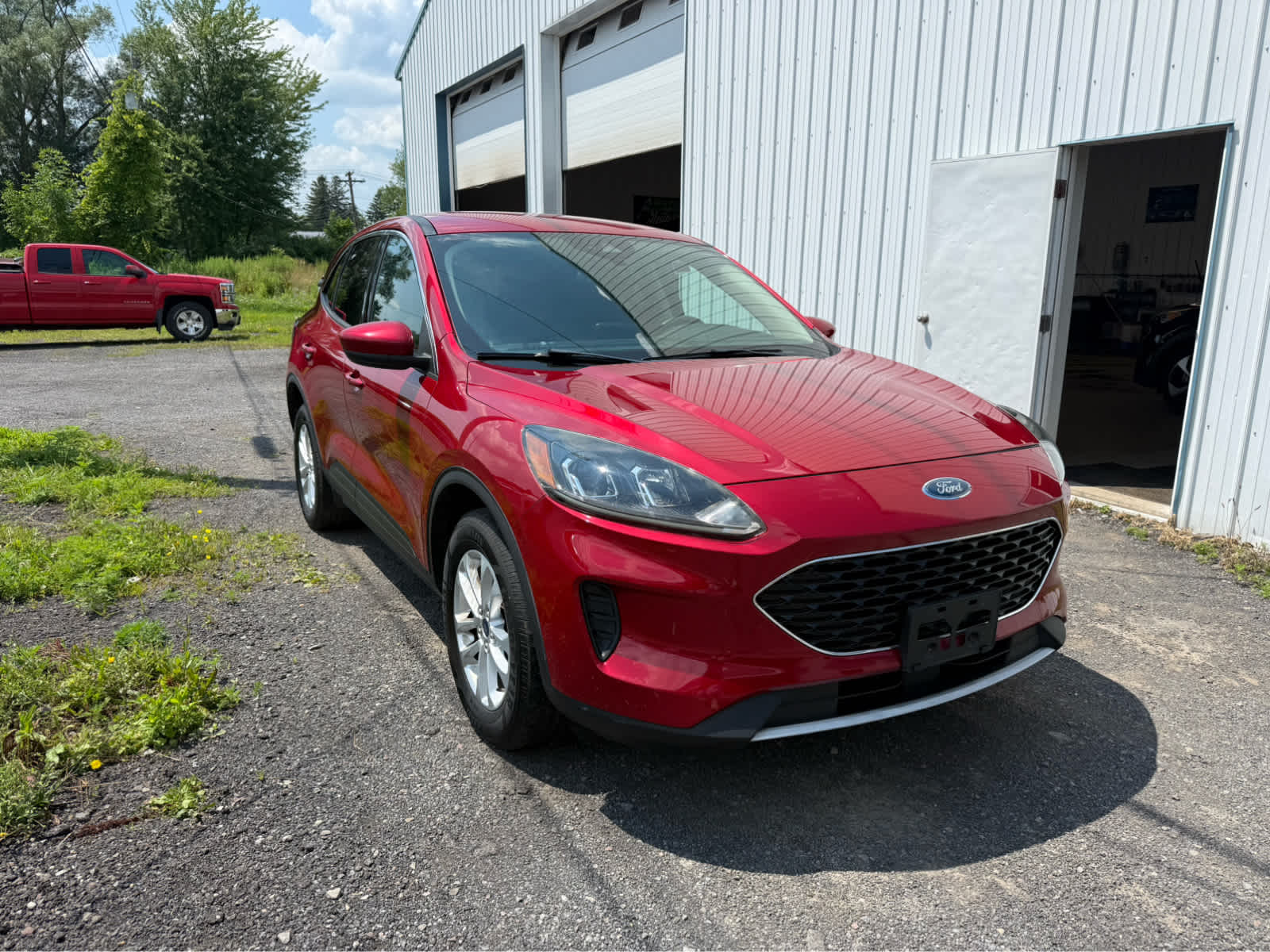Used 2020 Ford Escape SE with VIN 1FMCU9G65LUA20737 for sale in Williamson, NY