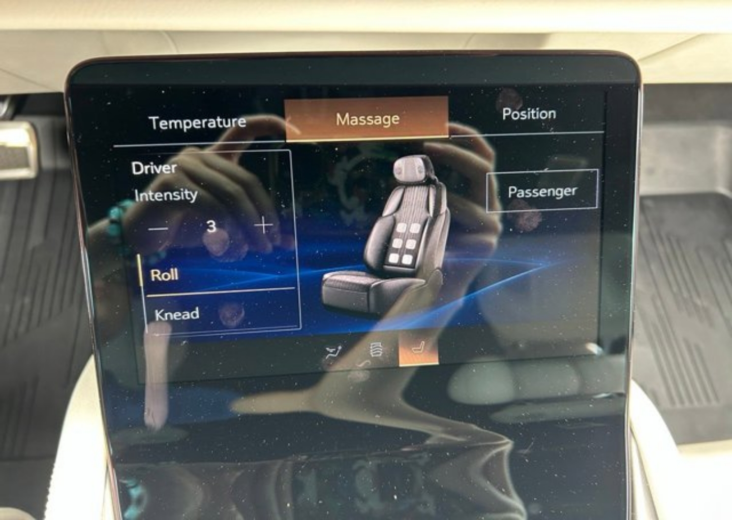 2026 Cadillac VISTIQ Sport - Photo 33