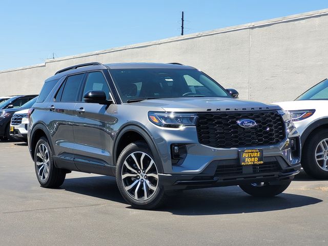 New 2026 Ford Explorer ST-Line