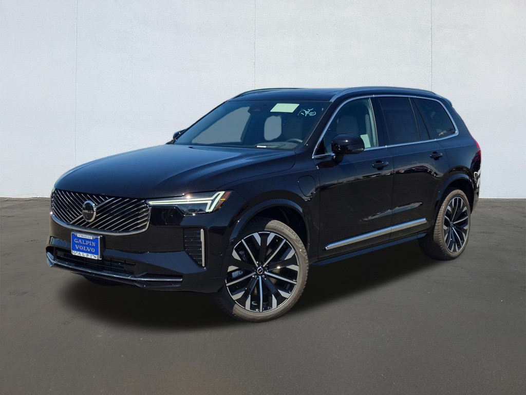 2026 Volvo XC90 Recharge Plug-In Hybrid Ultra, T8 AWD, Electric/Gasoline, Bright, 6 Seats