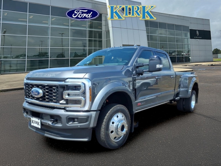 2026 Ford F-450 Super Duty Platinum