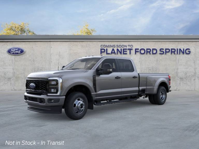 2026 Ford Super Duty F-350 DRW XL 4WD Crew Cab 8' Box